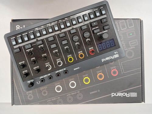 Roland aira compact beat - aira, t-8