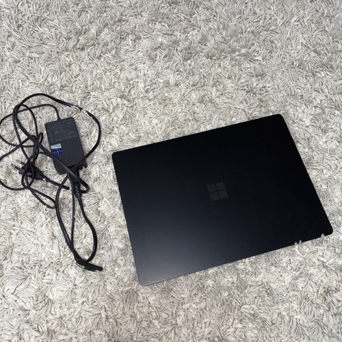 Microsoft surface laptop - surface,