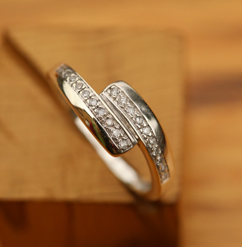 9ct weißgold bypass ring mit - ring,