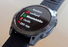 WIE NEU - Garmin epix Pro 51mm Sapphire Edition - Schwarz/Carbongrau Titan DLC