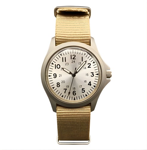 Field watch quartz 39mm - field,