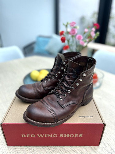 Red wing iron - red, brown