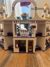 LEGO FRIENDS: Heartlake City Kaufhaus (41450), Einkaufszentrum
