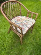 Stuhl  Sessel Rattan  bequem braun 60 x 60 x 80 cm  Polster Auflage geblumt dick