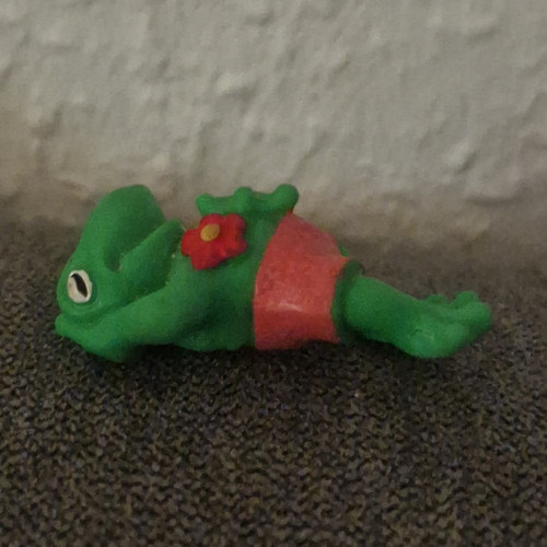 Frosch liegend - liegend, (10842)