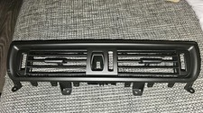 Frischluftgrill Lüftungsgitter Luftdüse Mitte Für BMW 5er F11 F10 523 520i 518d