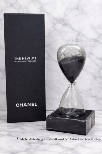 Chanel sanduhr auf schwarzem - auf,