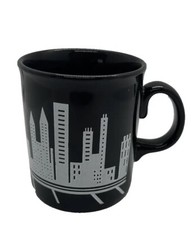 Tasse England Schwarz Stadt