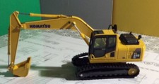 NZG Komatsu Bagger in Maßstab 1:50.