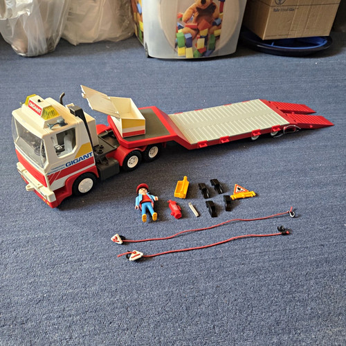 Playmobil gigant tieflader lkw - gigant,