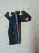 Halterung Unimog 2010 401 411 Handbremse Handbremsseil