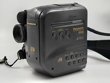 Panasonic NV-S1 E Video Camera