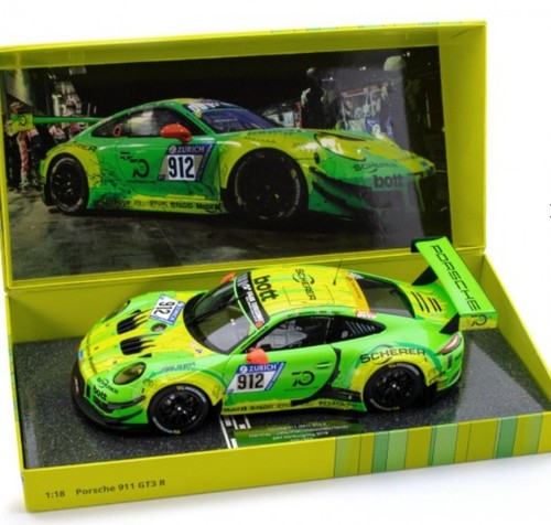 Minichamps porsche 911 - 1:18,