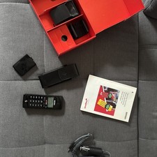 Hagenuk F10 Ferrari Handy Telefon Global Handy 