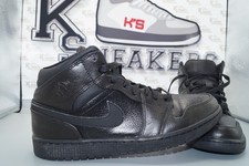 Nike Air Jordan 1 MID Triple