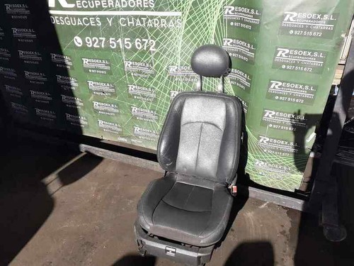 Sitz 357137 mercedes - v.r.,