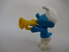 Die Schlümpfe / Schlumpf mit Trompete - ca 50 mm groß