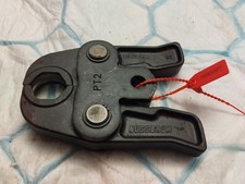 197  Presszange Pressbacke