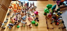 Atlas Verlag Sammelfiguren Tiere Wald Bauernhof Häuser Bücher Spielzeug