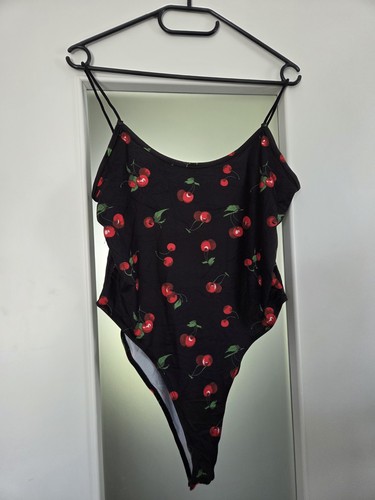 Body kirsche - body,
