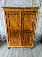 ANTIKER KLEIDERSCHRANK BIEDERMEIER SCHRANK UM 1860 NUSSBAUM FURNIERT
