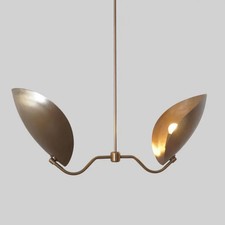 Stilnovo Stil zwei gebogene Scheibenschirme Sputnik Pendelleuchte Messing Pen...