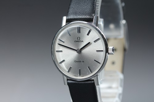 Vintage 1975 omega - 1975,