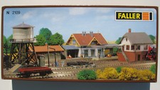 FALLER 2109 - Bahnbauten-Set -