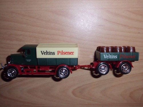 Werbetruck veltins brauerei - veltins,