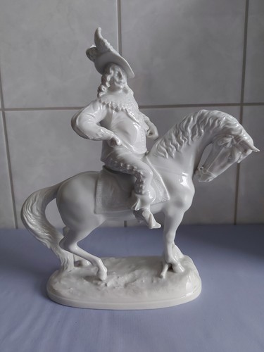 Wallendorf-Porzellanfigur-D´A
