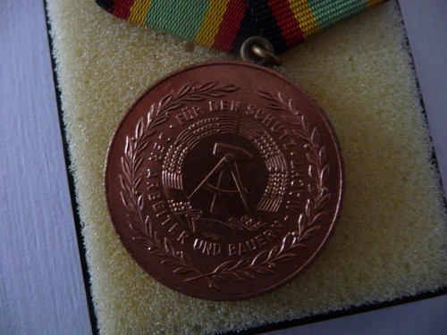 Nva für treue - treue, bronze