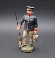 ELASTOLIN Zoowärter Tierpfleger mit Eimer und Besen Masse um 1920