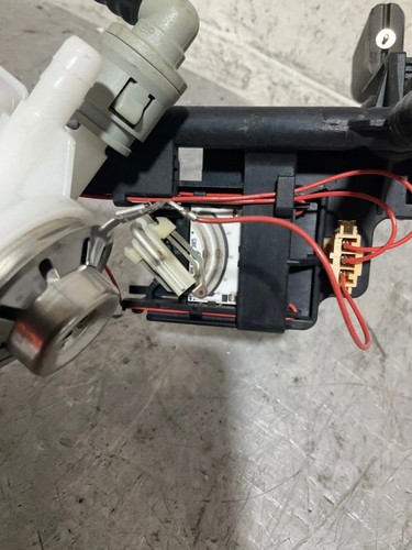 Bmw e60 e61 2009 tankgeber - 5,