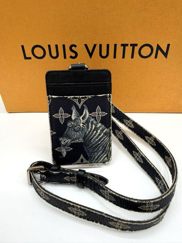 Louis vuitton m67902 - louis, monogram
