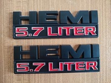 Dodge Ram Schriftzug 5,7L Hemi