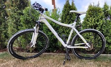 GHOST MISS 2000, Damenfahrrad, Mountainbike, weiß, Shock Pump II Oakland, RH 52