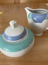 Junge welle set von tupperware - junge, welle-set