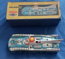 schönes Holdauto Mondauto von