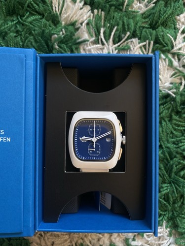 Adidas uhr retro wave two - retro,