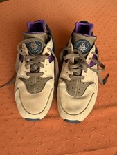 Nike Air Huarache Sneaker