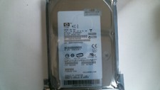 300 GB  SAS HP DF300BABUF/HUS153030VLS300 15K NEU