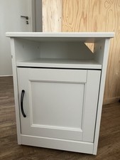 Ikea Nachttisch weiß Songesand -mit Rollen- schwarzer Griff
