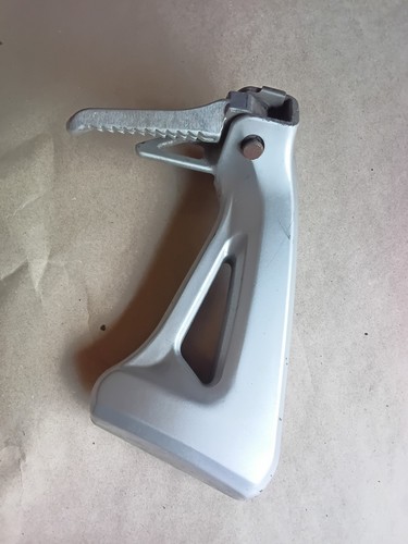 Sv650 fußraste hinten links - fußraste,