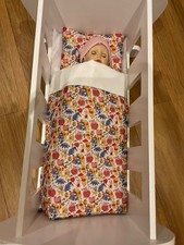 Handgefertigtes großes Puppen