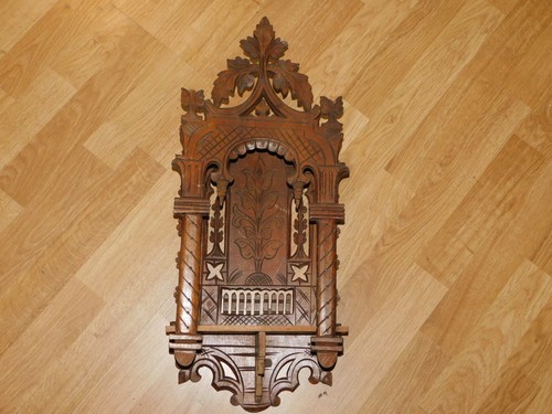 Holzaltar laubsäge arbeit - holzaltar,