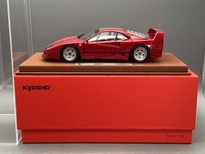 Modellautos 1:18 Kyosho/BBR Ferrari F40 Metallic Red Italian Flag 25/78 mit OVP