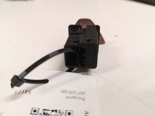 Peugeot 307 2005 switch hazard - 2005,