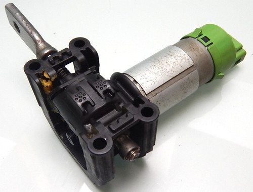 Ford mondeo stellmotor - v,