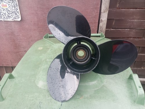 Propeller 75x15 suzuki - 13,