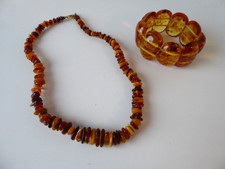 Bernstein Honigfarbend